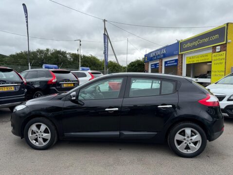 Renault Megane 1.6 16V Dynamique TomTom Euro 5 5dr 8