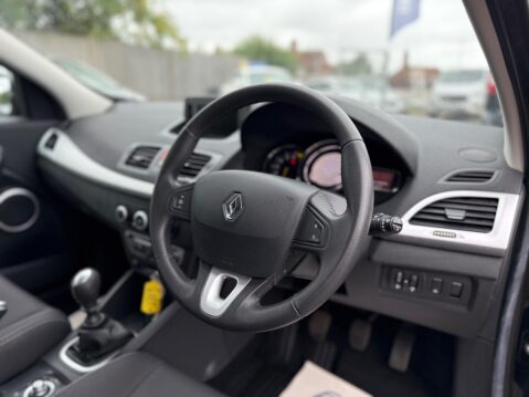 Renault Megane 1.6 16V Dynamique TomTom Euro 5 5dr 9