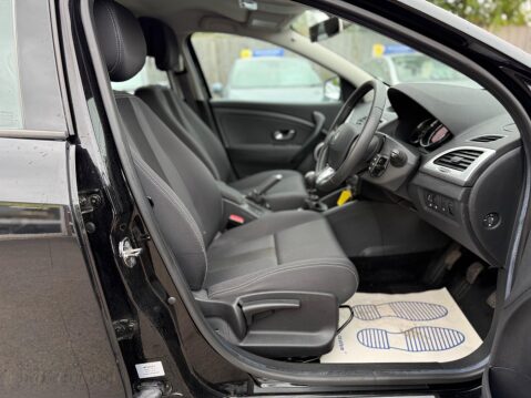 Renault Megane 1.6 16V Dynamique TomTom Euro 5 5dr 13