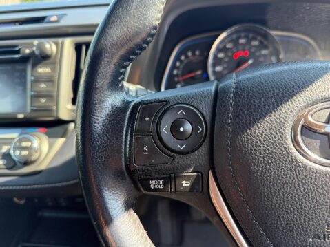 Toyota Rav4 2.2 D-4D Invincible 4WD Euro 5 5dr 33