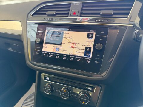 Volkswagen Tiguan 1.4 TSI SE Navigation Euro 6 (s/s) 5dr 33