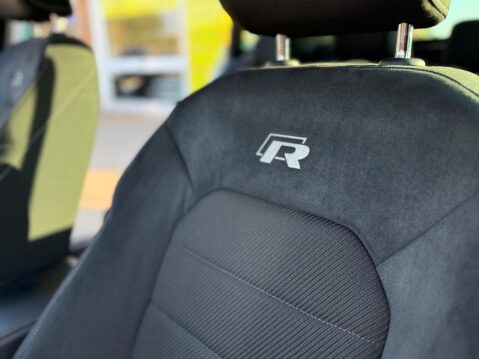 Volkswagen Golf 2.0 TSI R DSG 4Motion Euro 6 (s/s) 5dr 27