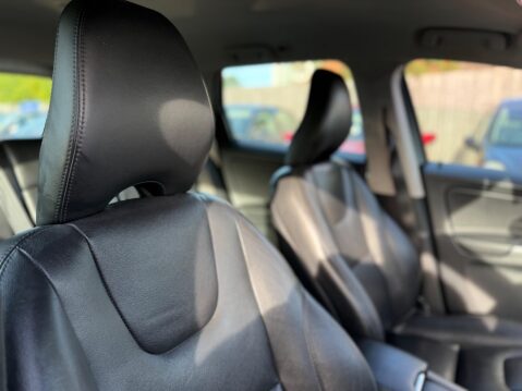Volvo XC60 2.0 D4 SE Lux Nav Auto Euro 6 (s/s) 5dr 17