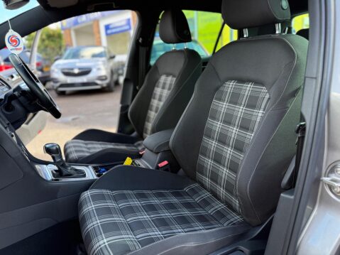 Volkswagen Golf 2.0 TDI BlueMotion Tech GTD DSG Euro 6 (s/s) 5dr 19