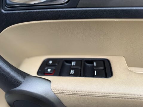 Honda CR-V 2.0 i-VTEC EX 4WD Euro 5 5dr 16