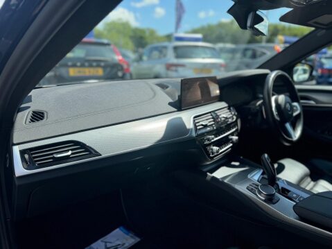 BMW 5 Series 3.0 540i GPF M Sport Touring Auto xDrive Euro 6 (s/s) 5dr 13