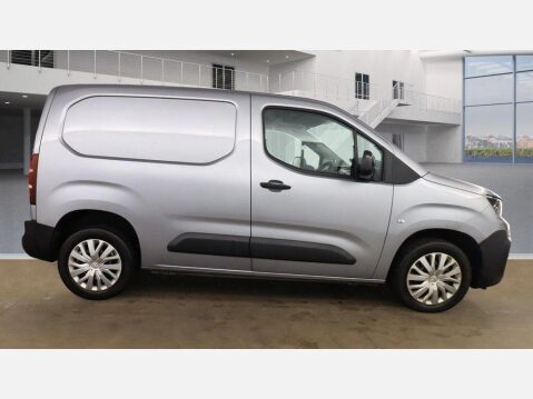 Peugeot Partner 1.5 BlueHDi 1000 Professional Premium Standard Panel Van SWB Euro 6 5dr 4