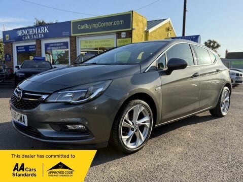 Vauxhall Astra 1.4i Turbo SRi Nav Euro 6 5dr 1