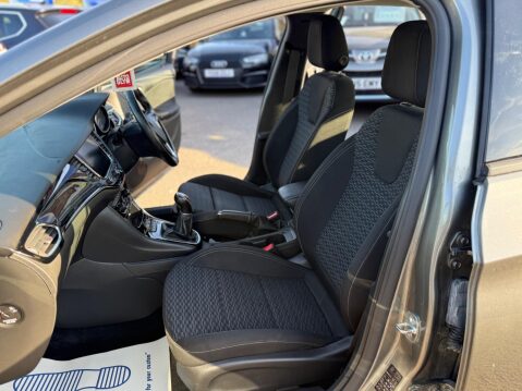 Vauxhall Astra 1.4i Turbo SRi Nav Euro 6 5dr 25