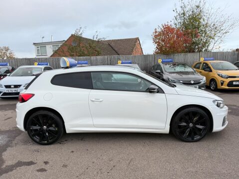 Volkswagen Scirocco 2.0 TDI R-Line Black Edition Euro 6 (s/s) 3dr 6