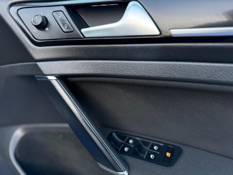 Volkswagen Golf 2.0 TSI BlueMotion Tech R DSG 4Motion Euro 6 (s/s) 5dr 16