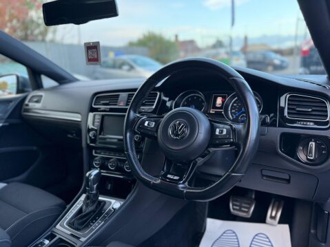 Volkswagen Golf 2.0 TSI BlueMotion Tech R DSG 4Motion Euro 6 (s/s) 5dr 14