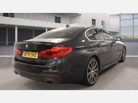 BMW 5 Series 3.0 530d M Sport Auto xDrive Euro 6 (s/s) 4dr 6