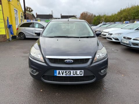 Ford Focus 1.6 Zetec 5dr 2