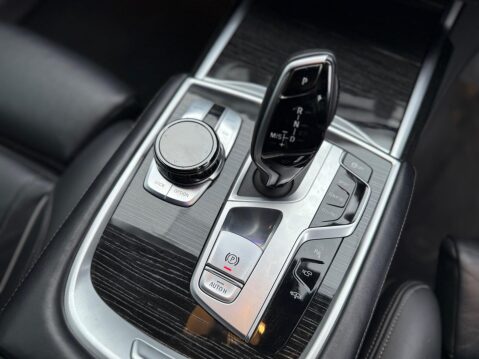 BMW 7 Series 3.0 740d M Sport Auto xDrive Euro 6 (s/s) 4dr 23