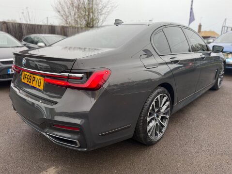 BMW 7 Series 3.0 740d M Sport Auto xDrive Euro 6 (s/s) 4dr 7