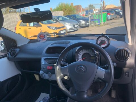 Citroen C1 1.0i VTR+ Euro 5 3dr 9