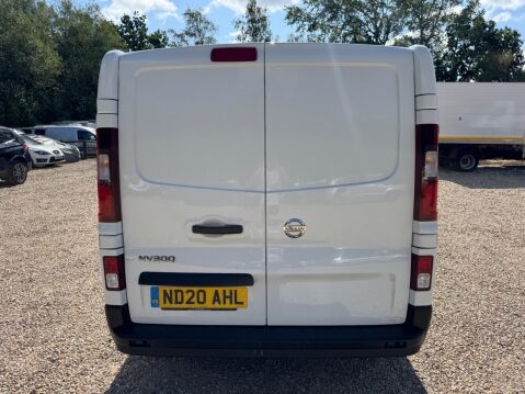 Nissan NV300 2.0 dCi 28 Acenta L1 H1 Euro 6 4dr 30