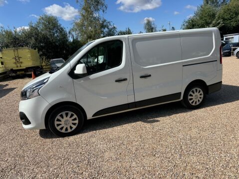 Nissan NV300 2.0 dCi 28 Acenta L1 H1 Euro 6 4dr 20