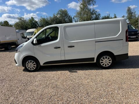 Nissan NV300 2.0 dCi 28 Acenta L1 H1 Euro 6 4dr 23