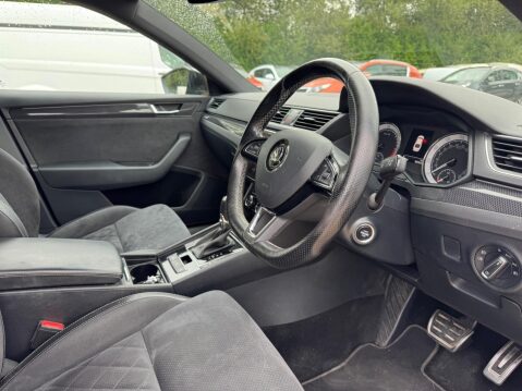 Skoda Superb 2.0 TDI SportLine DSG Euro 6 (s/s) 5dr 25