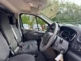 Renault Trafic 2.0 dCi ENERGY 28 Business+ EDC SWB Standard Roof Euro 6 (s/s) 5dr 41
