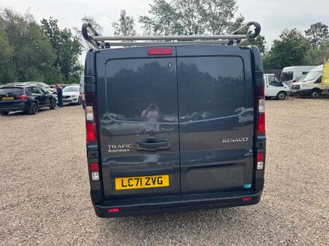Renault Trafic 2.0 dCi ENERGY 28 Business+ EDC SWB Standard Roof Euro 6 (s/s) 5dr 20