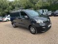 Renault Trafic 2.0 dCi ENERGY 28 Business+ EDC SWB Standard Roof Euro 6 (s/s) 5dr 35