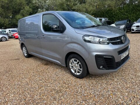 Vauxhall Vivaro 1.5 Turbo D 2700 Sportive L1 H1 Euro 6 (s/s) 6dr 28