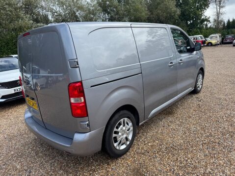 Vauxhall Vivaro 1.5 Turbo D 2700 Sportive L1 H1 Euro 6 (s/s) 6dr 26