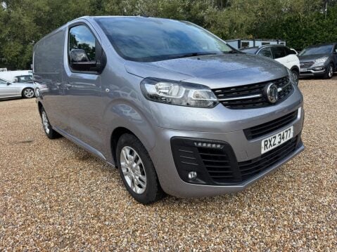 Vauxhall Vivaro 1.5 Turbo D 2700 Sportive L1 H1 Euro 6 (s/s) 6dr 31