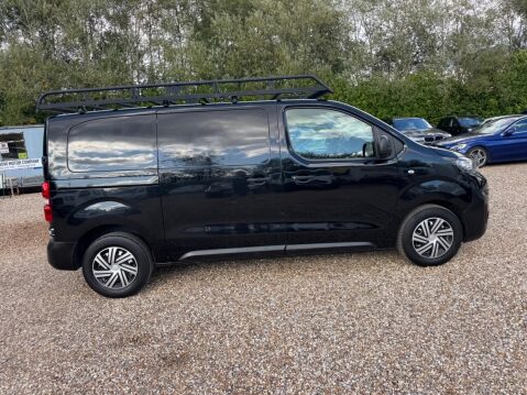 Peugeot Expert 2.0 BlueHDi 1400 Professional Standard Panel Van MWB Euro 6 (s/s) 6dr 39