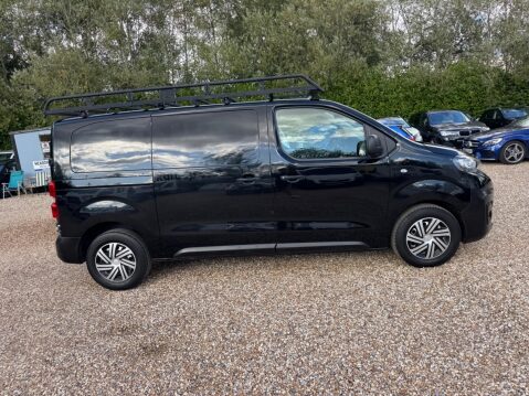 Peugeot Expert 2.0 BlueHDi 1400 Professional Standard Panel Van MWB Euro 6 (s/s) 6dr 38