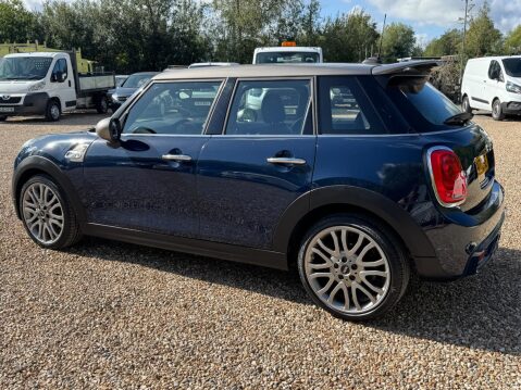 Mini Hatch 2.0 Cooper SD Hatchback 5dr Diesel Auto 6Spd Euro 6 (s/s) (170 ps) 9