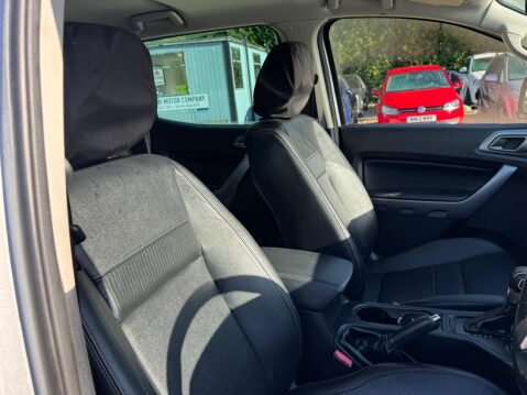 Ford Ranger 2.0 EcoBlue Limited Auto 4WD Euro 6 (s/s) 4dr 54