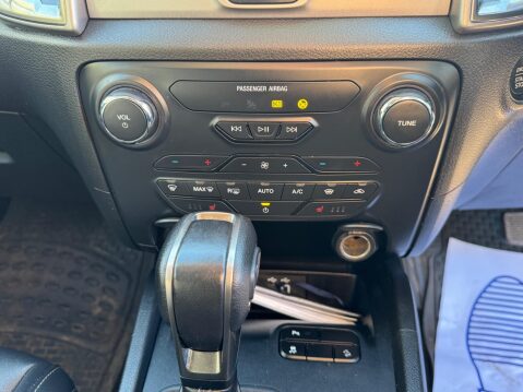Ford Ranger 2.0 EcoBlue Limited Auto 4WD Euro 6 (s/s) 4dr 62