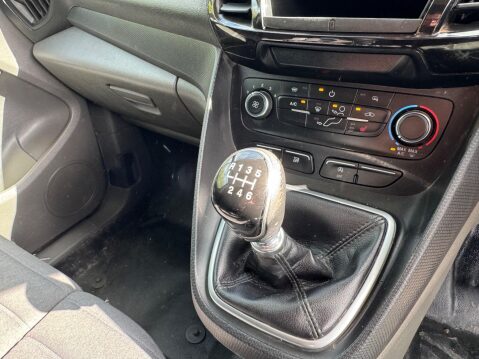 Ford Transit Connect 1.5 200 EcoBlue Limited L1 Euro 6 (s/s) 5dr 52