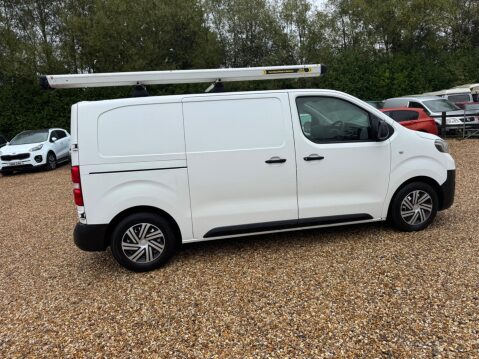 Toyota Proace 1.5D Active Medium Panel Van MWB Euro 6 6dr 23