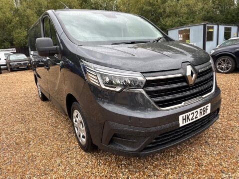 Renault Trafic 2.0 dCi Blue SL28 Business L1 H1 Euro 6 (s/s) 5dr 46