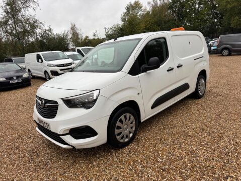 Vauxhall Combo 1.5 Turbo D 2300 Sportive L2 H1 Euro 6 (s/s) 4dr 6
