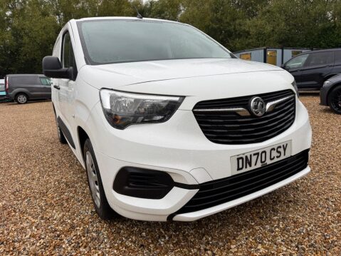Vauxhall Combo 1.5 Turbo D 2300 Sportive L2 H1 Euro 6 (s/s) 4dr 40