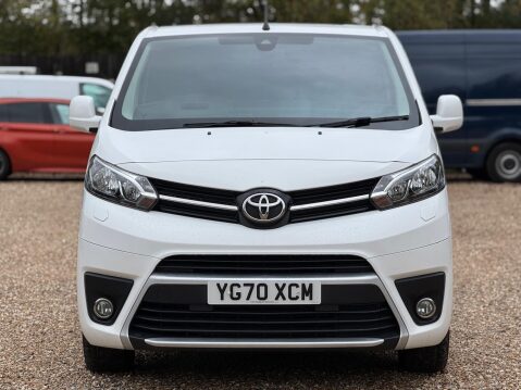 Toyota Proace 2.0D Design Medium Panel Van MWB Euro 6 (s/s) 5dr 3