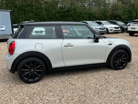 Mini Hatch 1.5 Cooper Euro 6 (s/s) 3dr 16