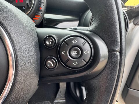 Mini Hatch 1.5 Cooper Euro 6 (s/s) 3dr 34