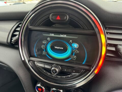 Mini Hatch 1.5 Cooper Euro 6 (s/s) 3dr 34