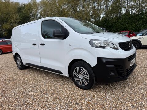 Peugeot Expert 1.5 BlueHDi 1000 Professional Premium Standard Panel Van MWB Euro 6 (s/s) 6 40