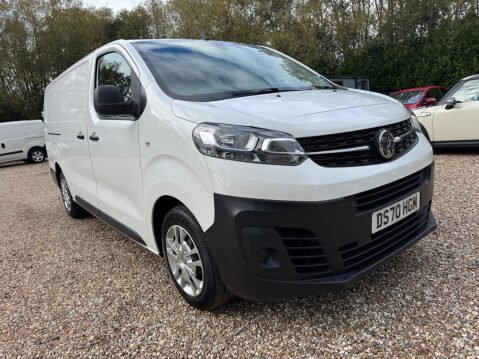 Vauxhall Vivaro 1.5 Turbo D 2900 Dynamic L2 H1 Euro 6 (s/s) 6dr 38