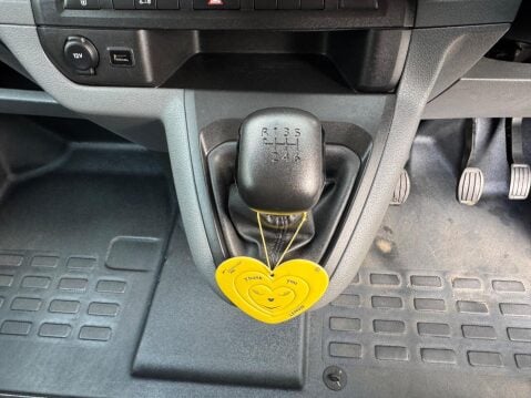 Vauxhall Vivaro 1.5 Turbo D 2900 Dynamic L2 H1 Euro 6 (s/s) 6dr 45