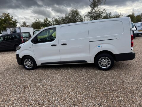 Vauxhall Vivaro 1.5 Turbo D 2900 Dynamic L2 H1 Euro 6 (s/s) 6dr 14