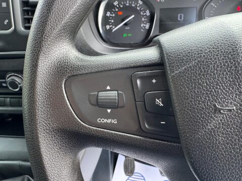 Peugeot Expert 1.5 BlueHDi 1200 Professional Long Panel Van LWB Euro 6 (s/s) 6dr 42